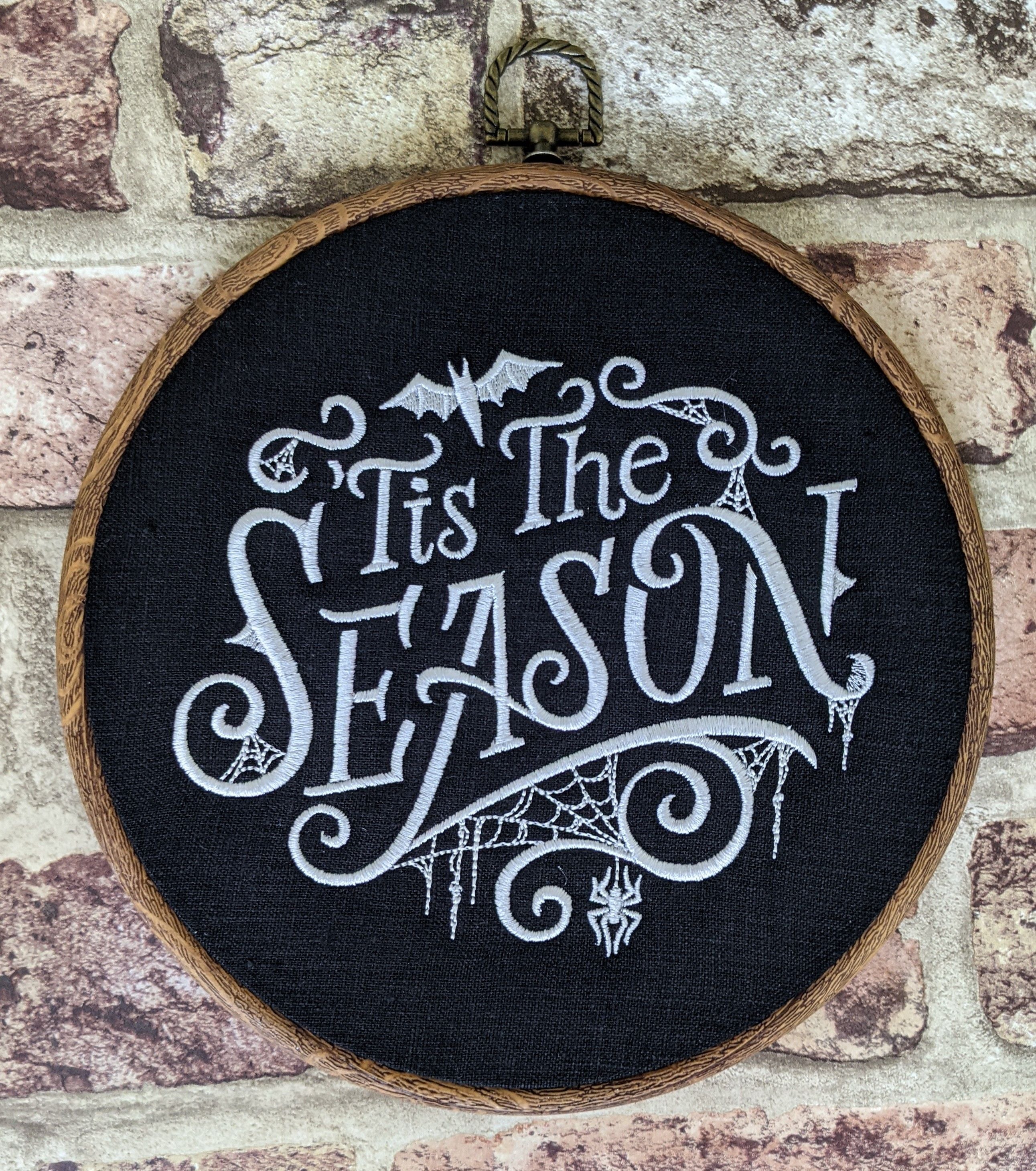 Tis the season. Machine embroidered 8" hoop